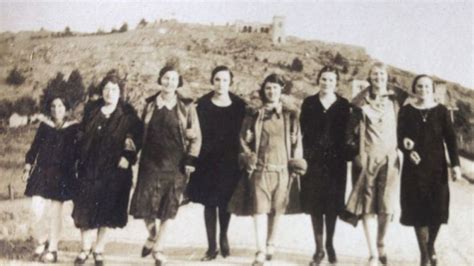 mujeres tandil|Homenaje a las Mujeres Pioneras